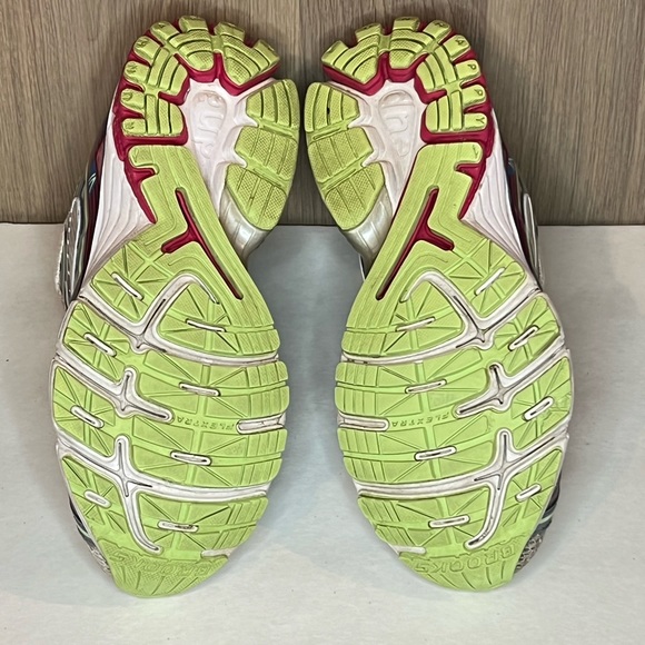 Brooks Ravenna 6 women’s running walking shoes 7.5B - Picture 7 of 10